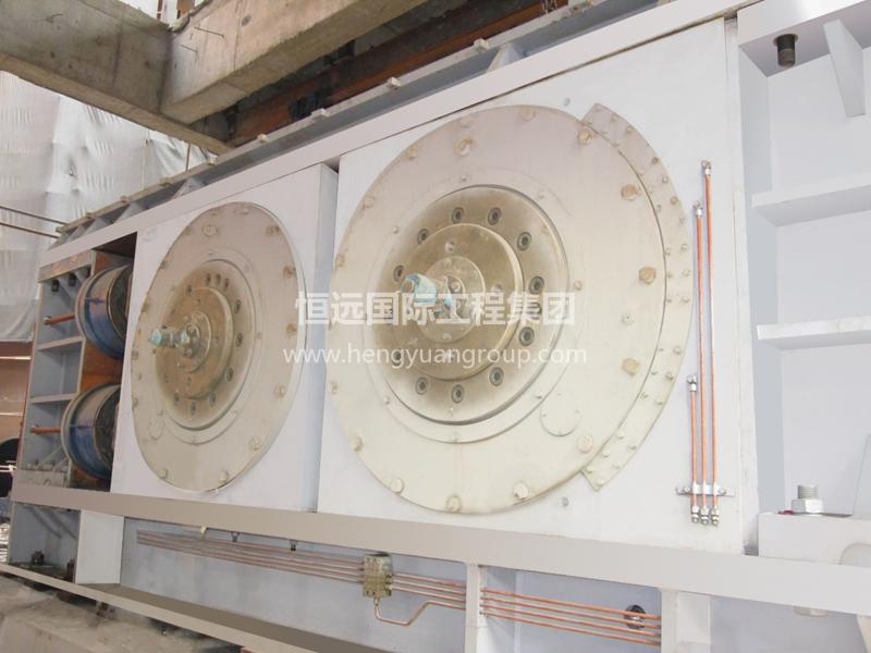 甘肅恒亞水泥有限公司HYRP1414輥壓機 